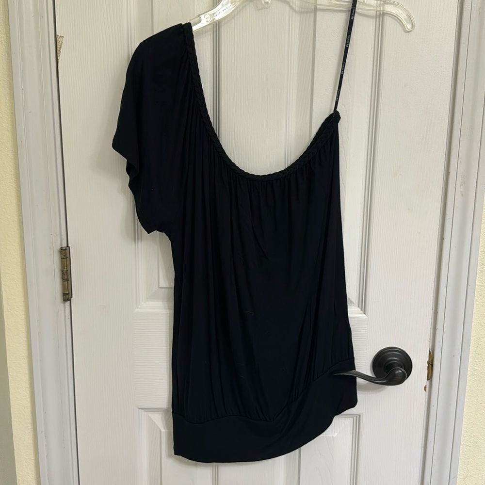 Forever 21 one shoulder top